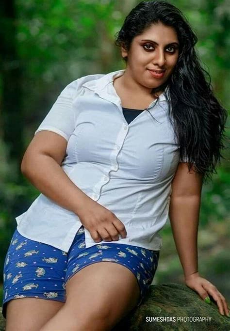 Aunty Nude